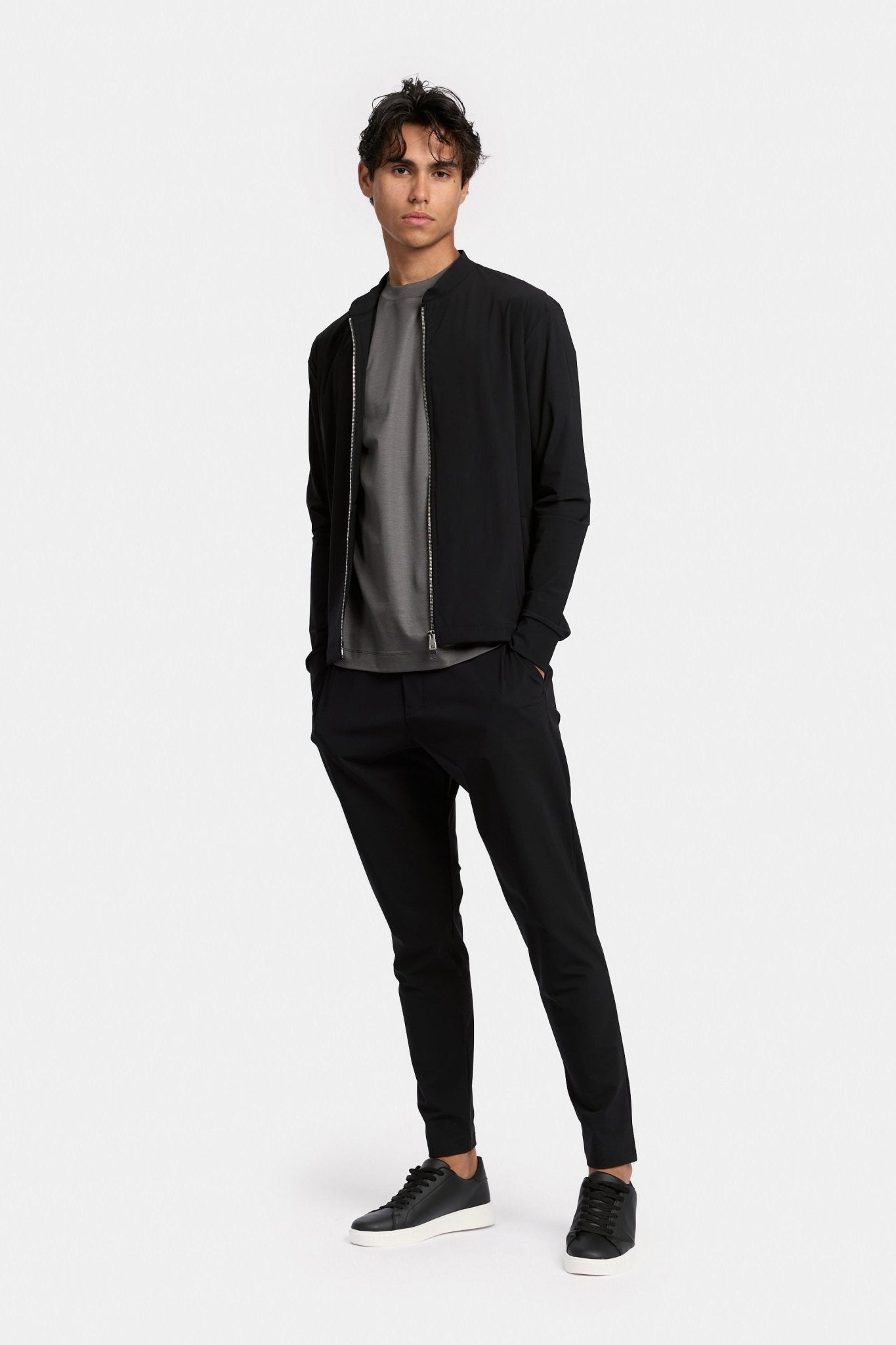 Onyx Black Dynamic Tech Vest
